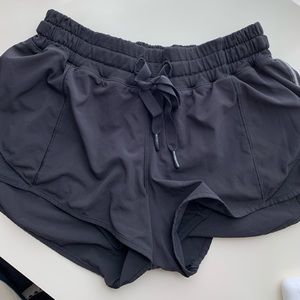 Lululemon 2.5 inch inseam running shorts